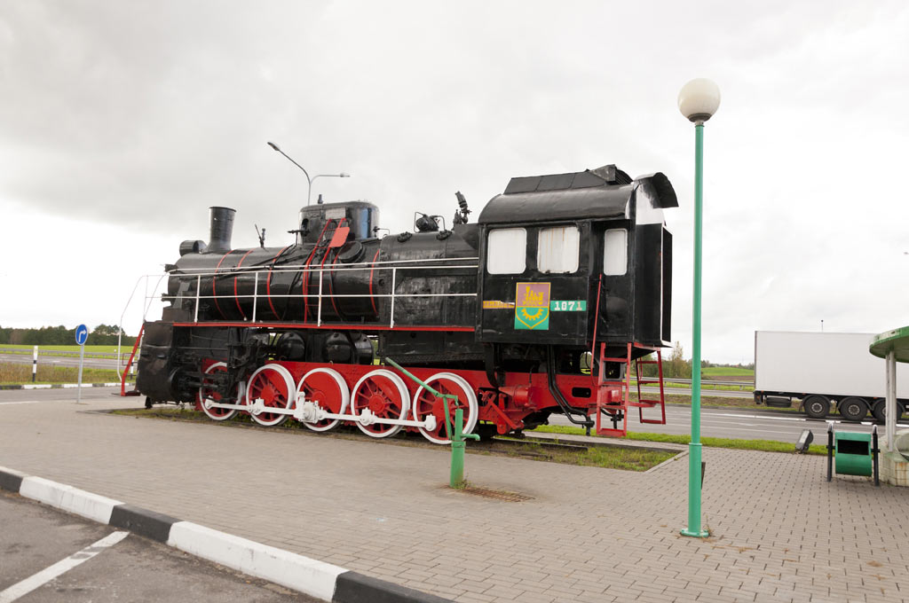 Памятник паровозу в Беларуси