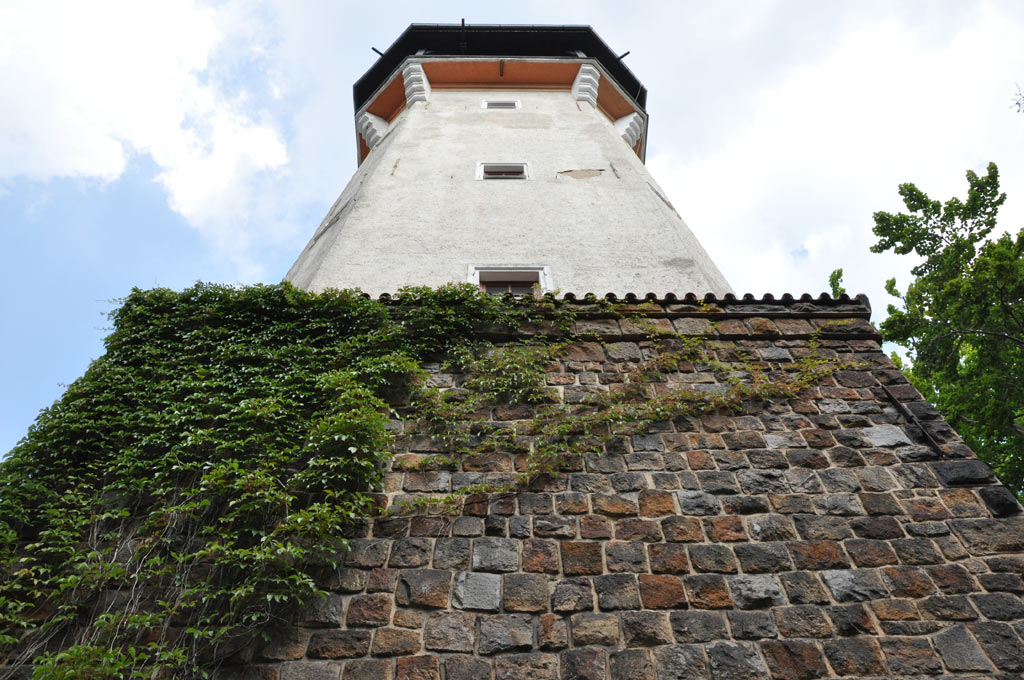 Башня на холме "Диана"