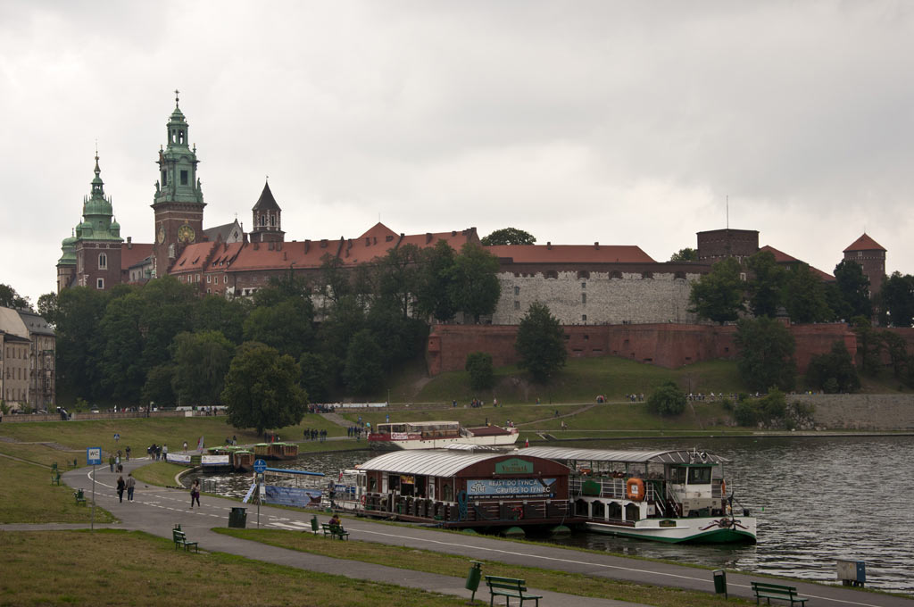 Вавельский Королевский замок в Кракове