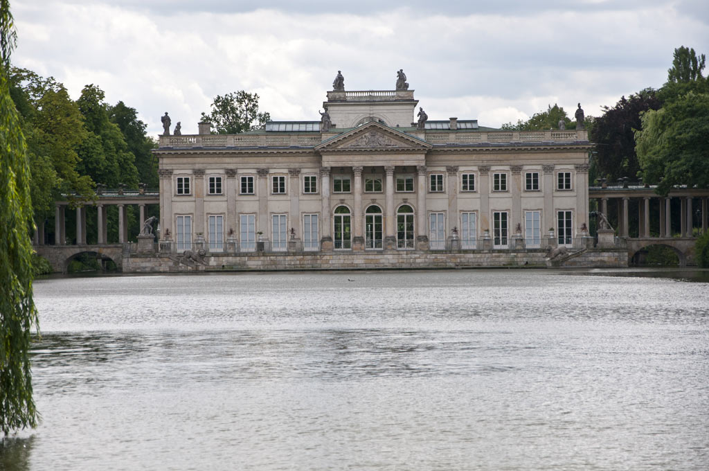 Дворец на острове в Варшаве